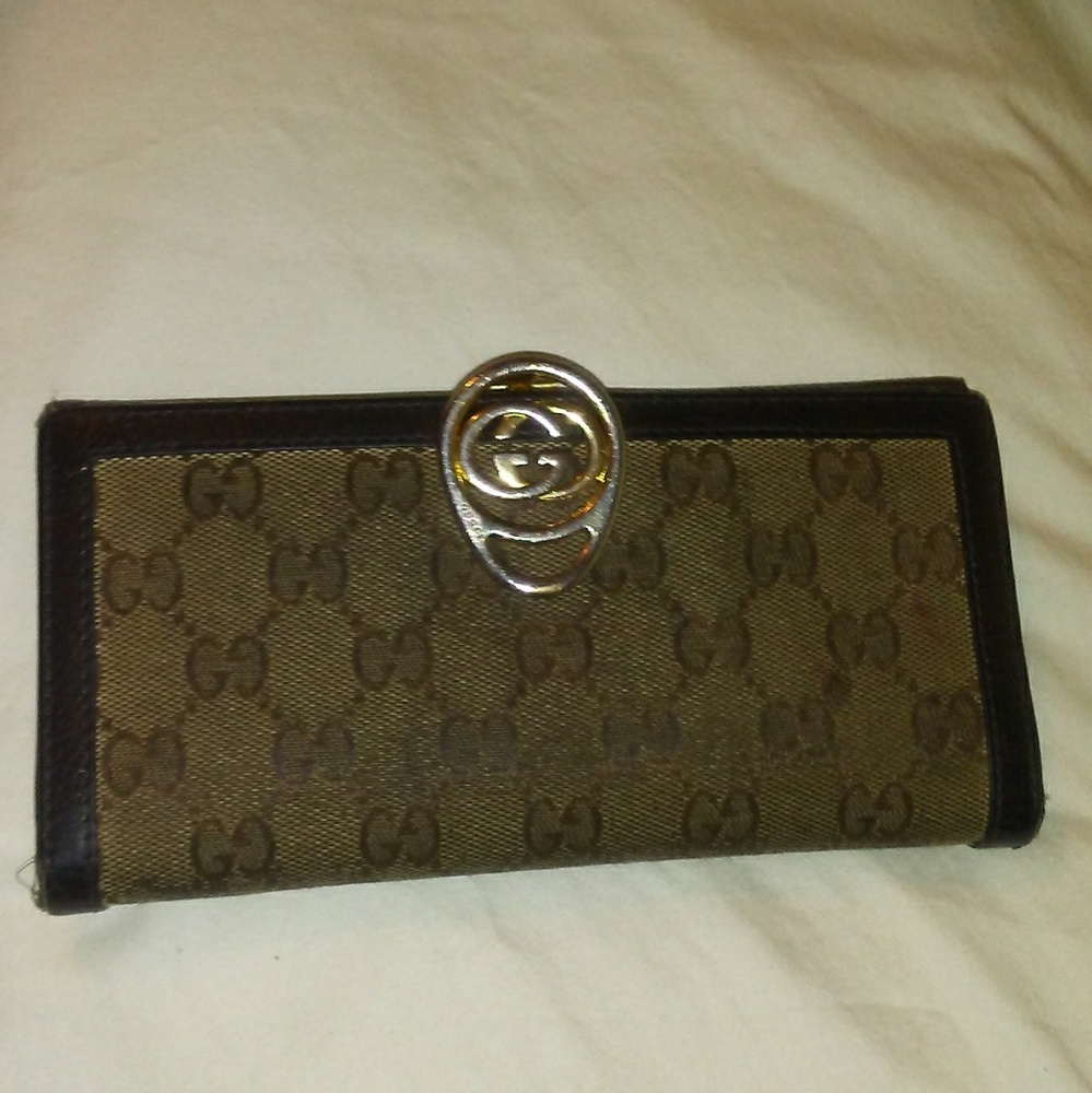 Preowned Gucci Wallet